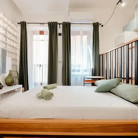 Raffineria Downtown X 2 的里雅斯特