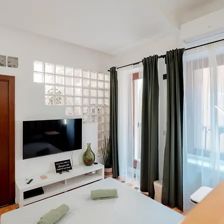 Apartment Raffineria Downtown X 2 *