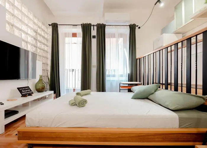 Raffineria Downtown X 2 Триест